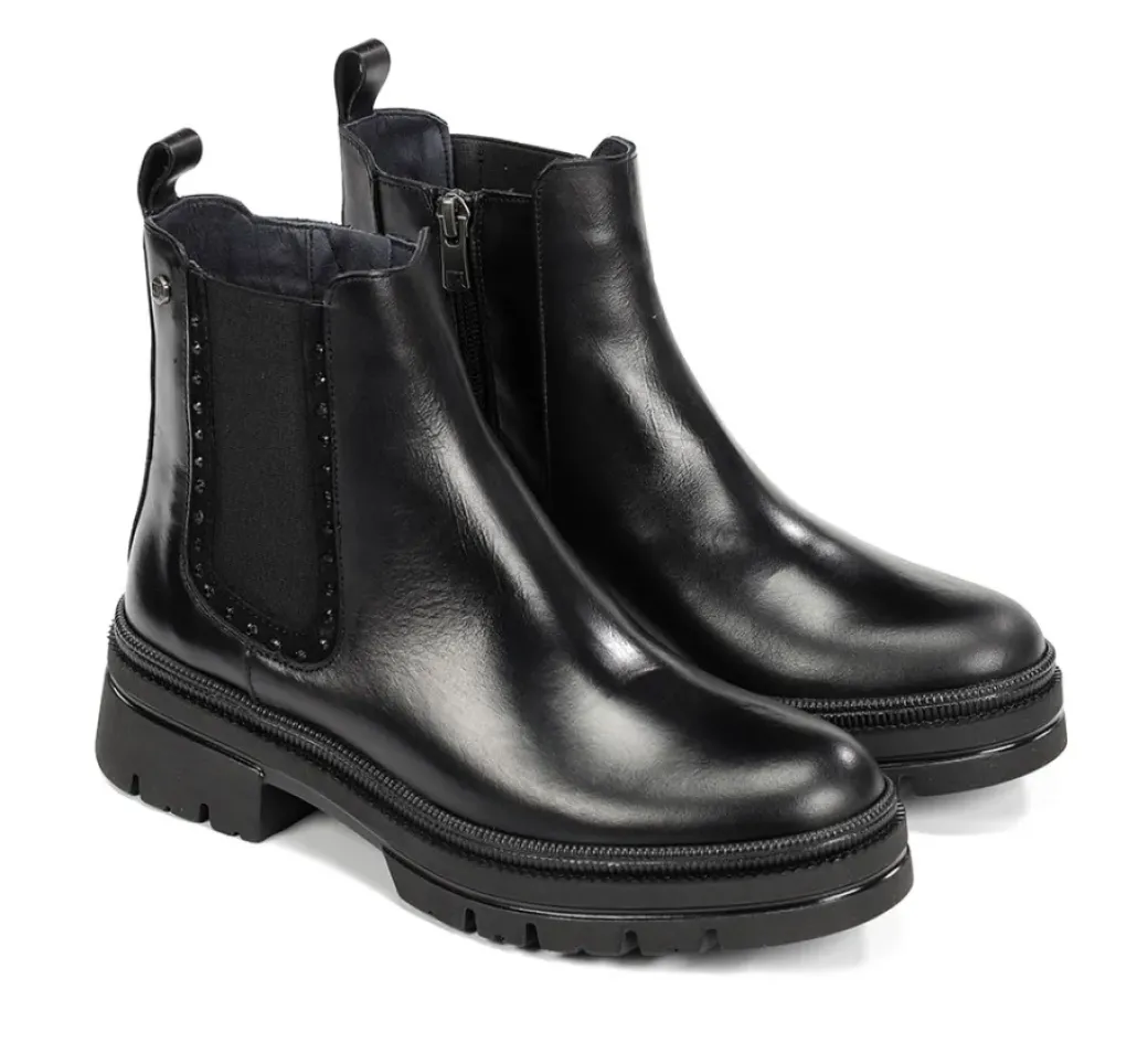 Discount Fluchos COSMO D9391 Black Ankle Boot