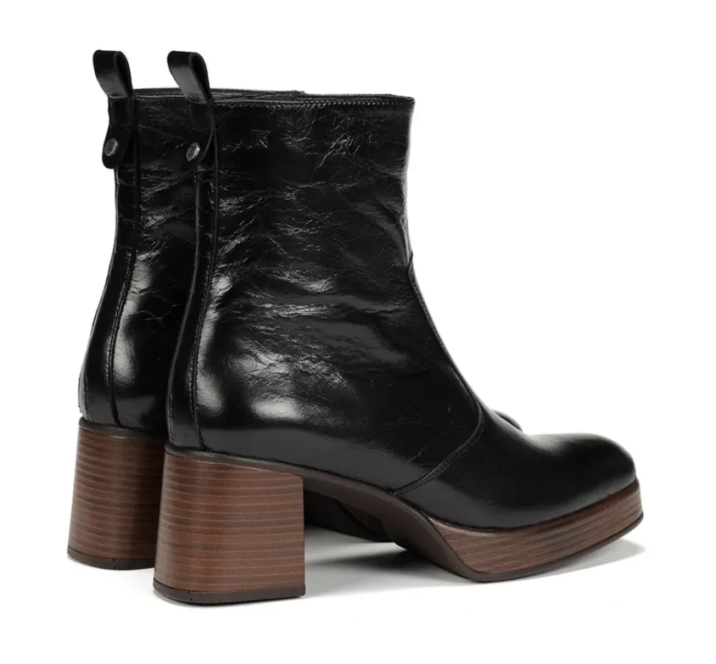 New Fluchos CRISTEL D9157 Black Ankle Boot