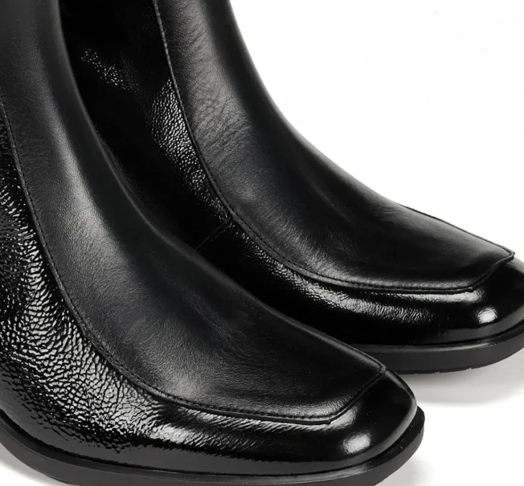 Sale Fluchos IKIA D9199 Black Ankle Boot