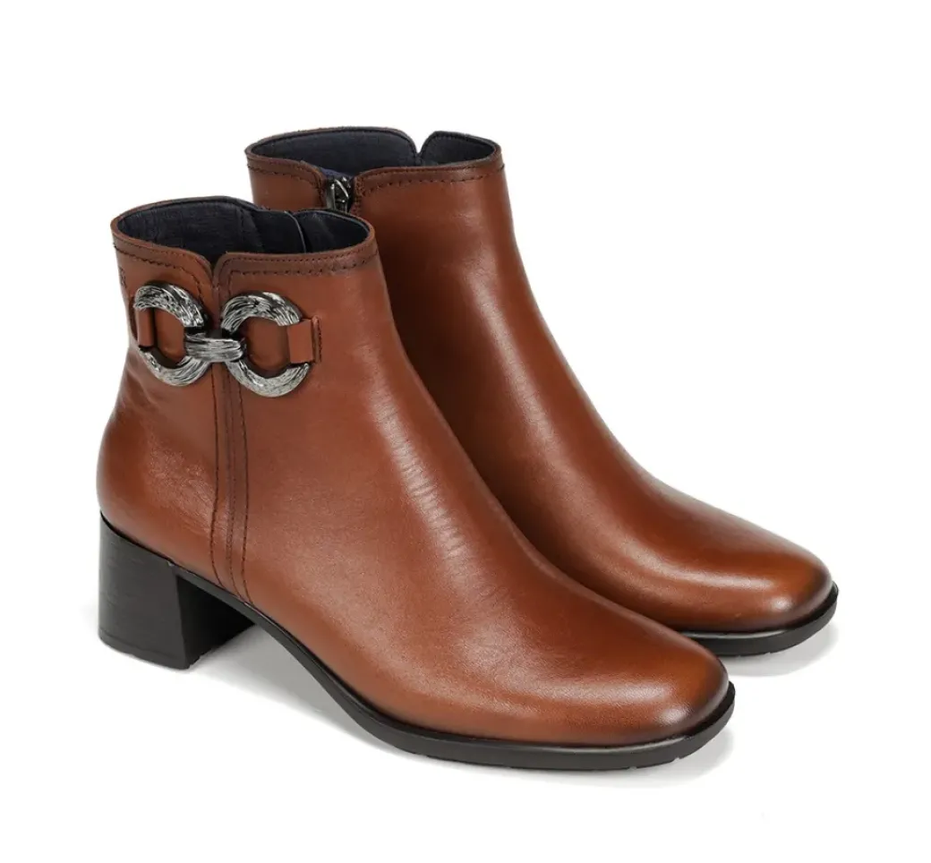 Flash Sale Fluchos IKIA D9200 Brown Ankle Boot