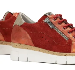Best Fluchos INDIA D9300 Red Sneakers