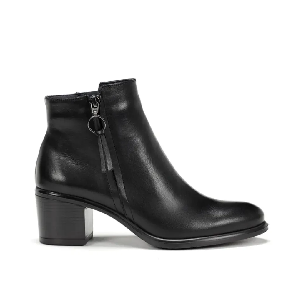 Sale Fluchos LEXI D8606 Black Ankle Boot