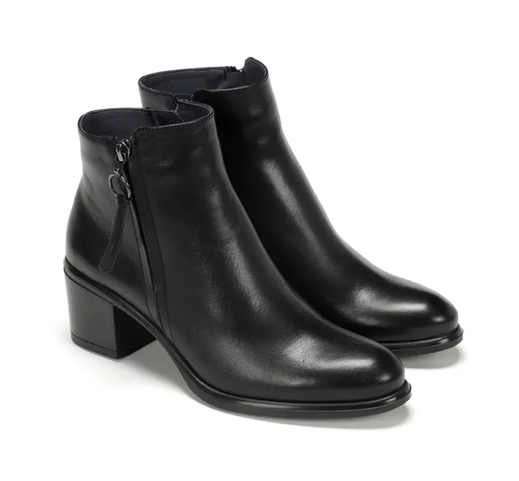 Sale Fluchos LEXI D8606 Black Ankle Boot