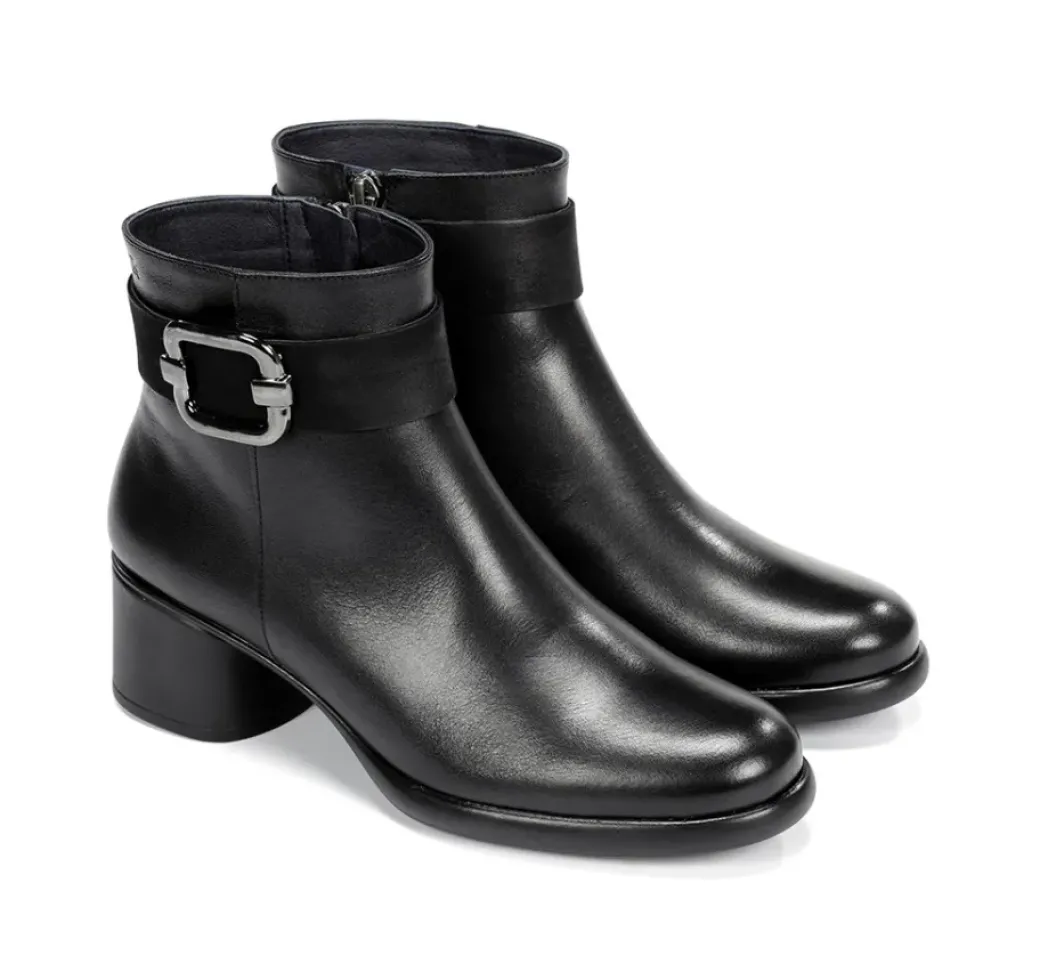 Outlet Fluchos MACY D9369 Black Ankle Boot