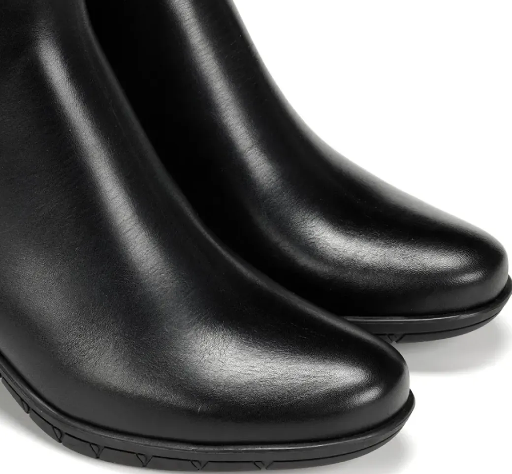 Cheap Fluchos NYDIA F1798 Black Ankle Boot