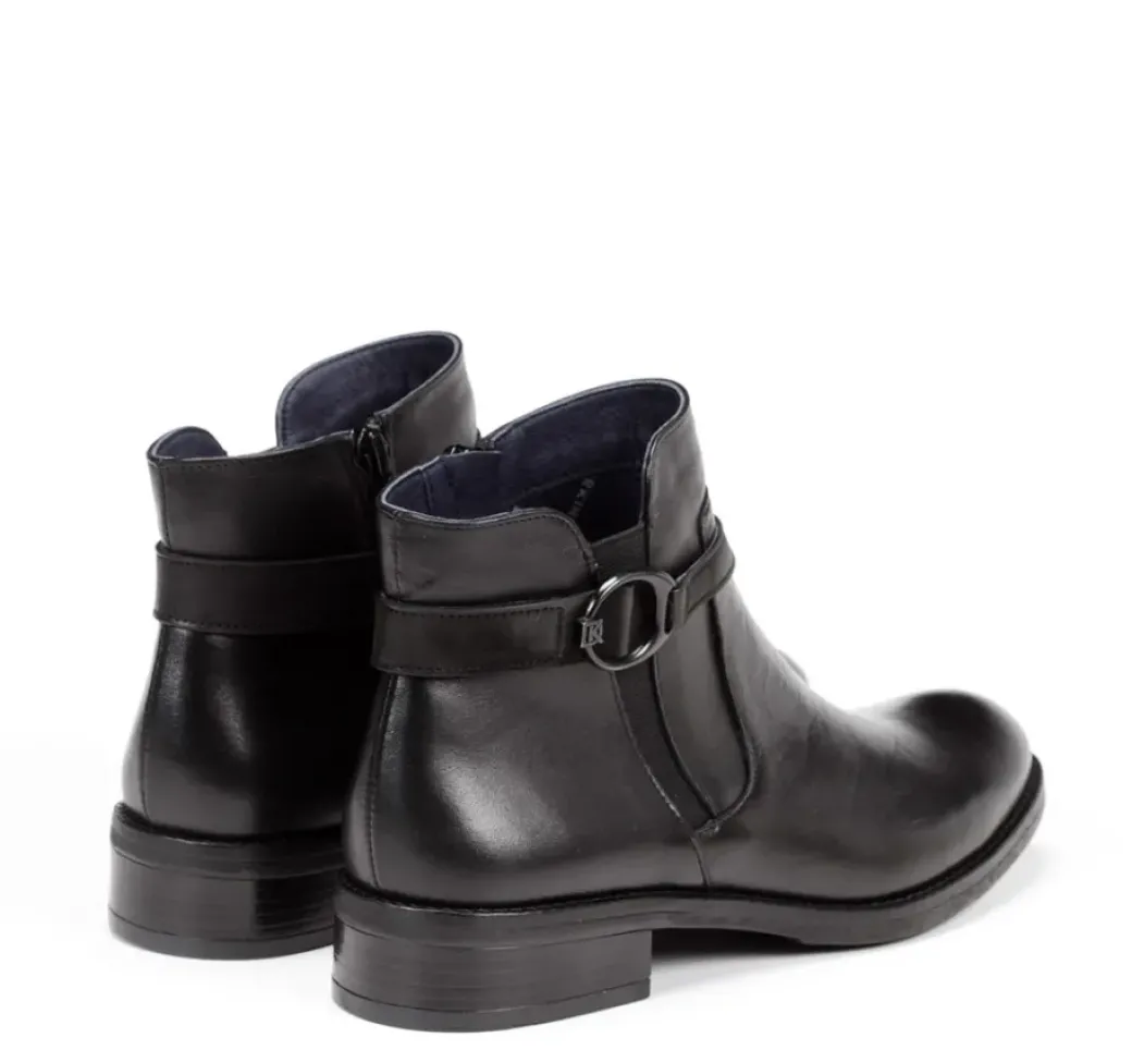 Sale Fluchos TIERRA D8003 Black Ankle Boot