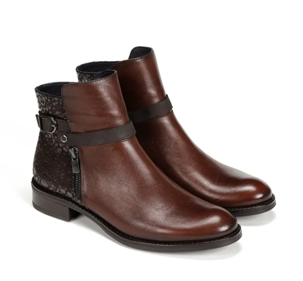 Shop Fluchos TIERRA D8906 Brown Ankle Boot