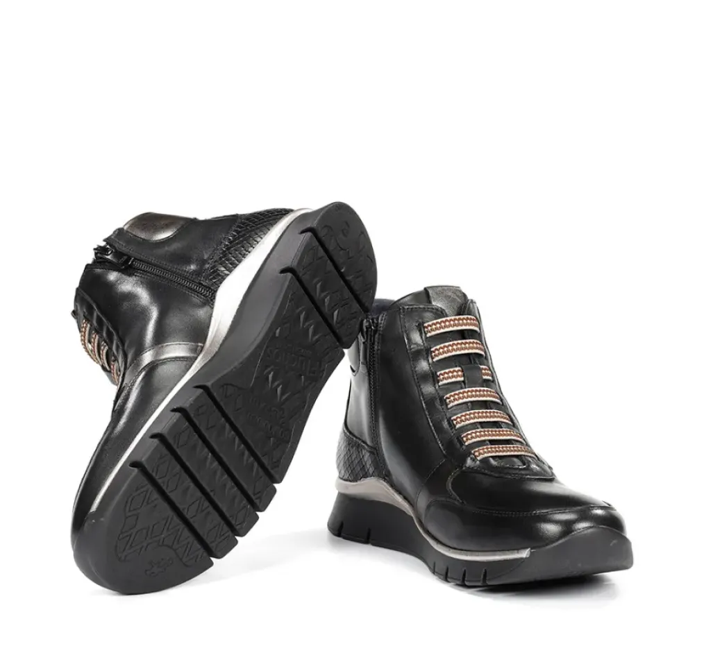 Best Fluchos UNION F2077 Black Ankle Boot